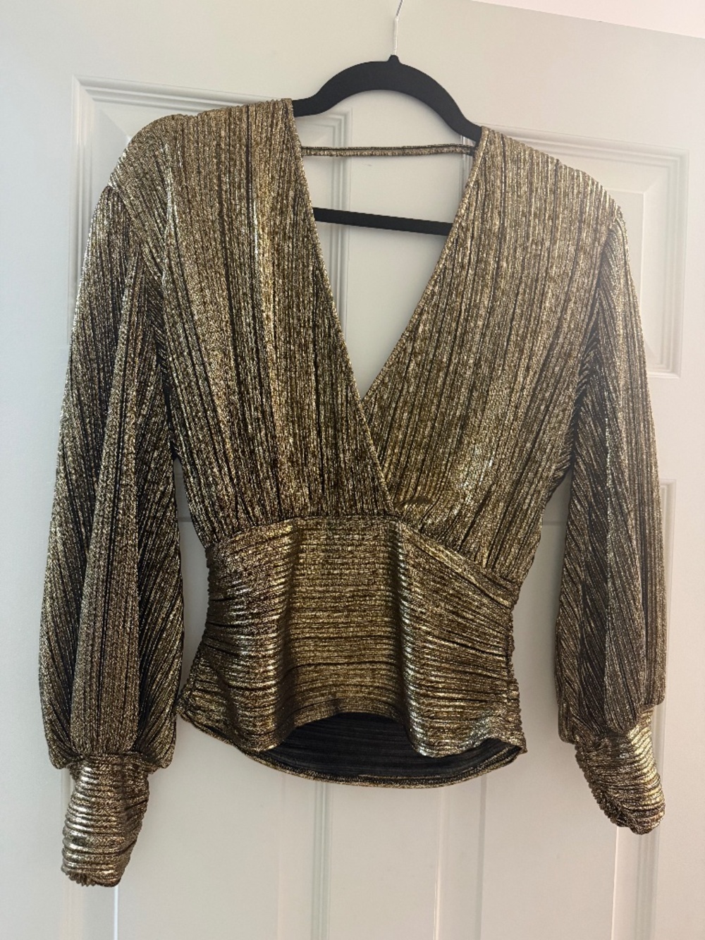Beautiful gold Bardot top